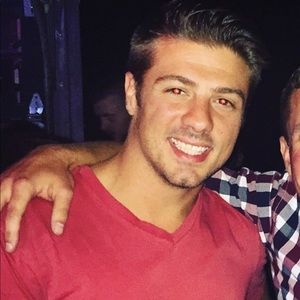 Meet your Posher, Matthew